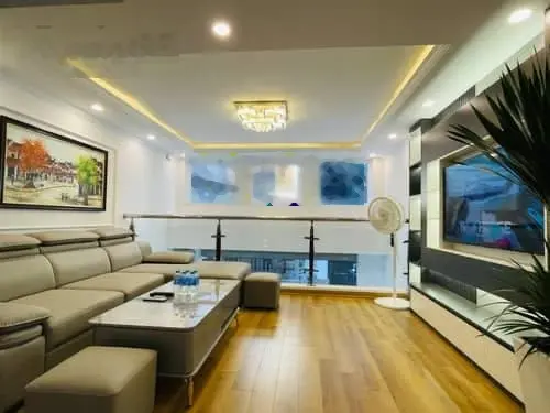 Nhà xây chắc chắn cực đẹp thoáng sáng - ở sướng - nội thất mới tinh - ngõ rộng thoáng