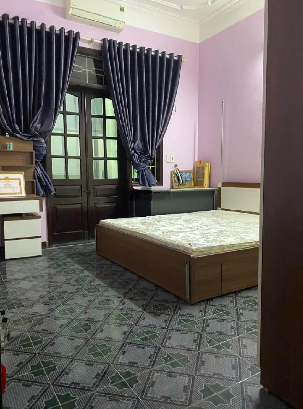Bán Nhà 4 tầng ở Hồ Tùng Mậu siêu vip, khu dân trí cao.