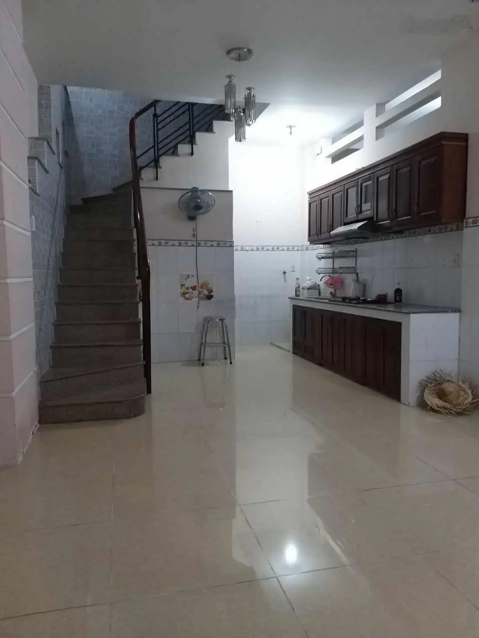Toà nhà 5 tầng CHDV Nguyễn Công Hoan (5,8mx14,5m). Giá 12 tỷ