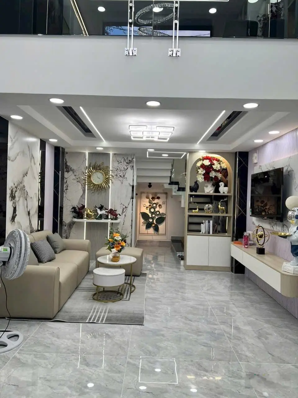 Chủ Muốn Bán Nhà Cho Thuê 21 Triệu/Tháng Đường Sư Vạn Hạnh,P.12,Quận 10,Giá:4,65Tỷ/ 80m2(5x16) 2Lầu