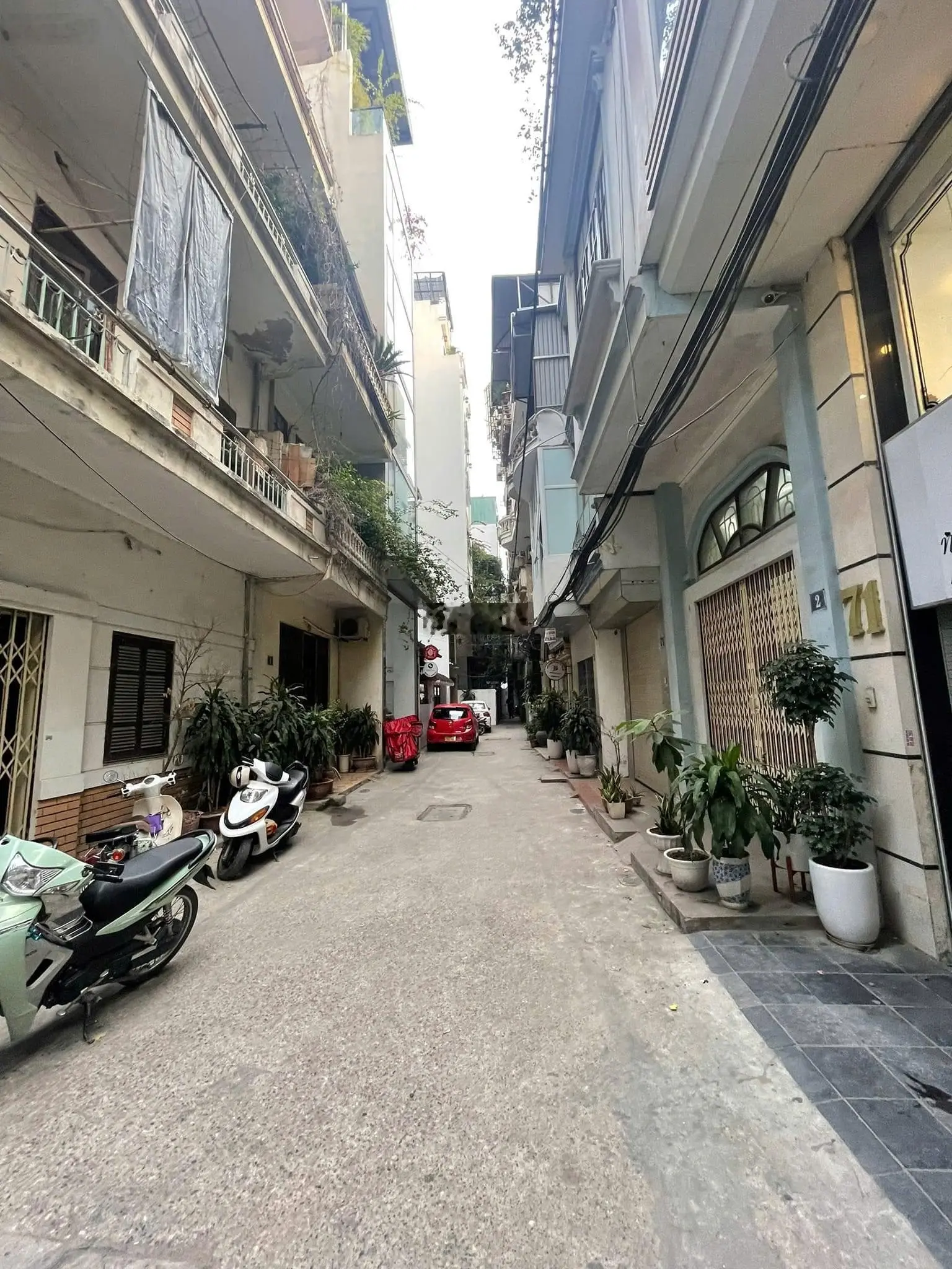 Phố vip thái hà-giá đầu tư-ngõ thông kinh doanh- 2 thoáng -ô chờ thang máy-ô tô-60*4t-11 tỷ nhỉnh.