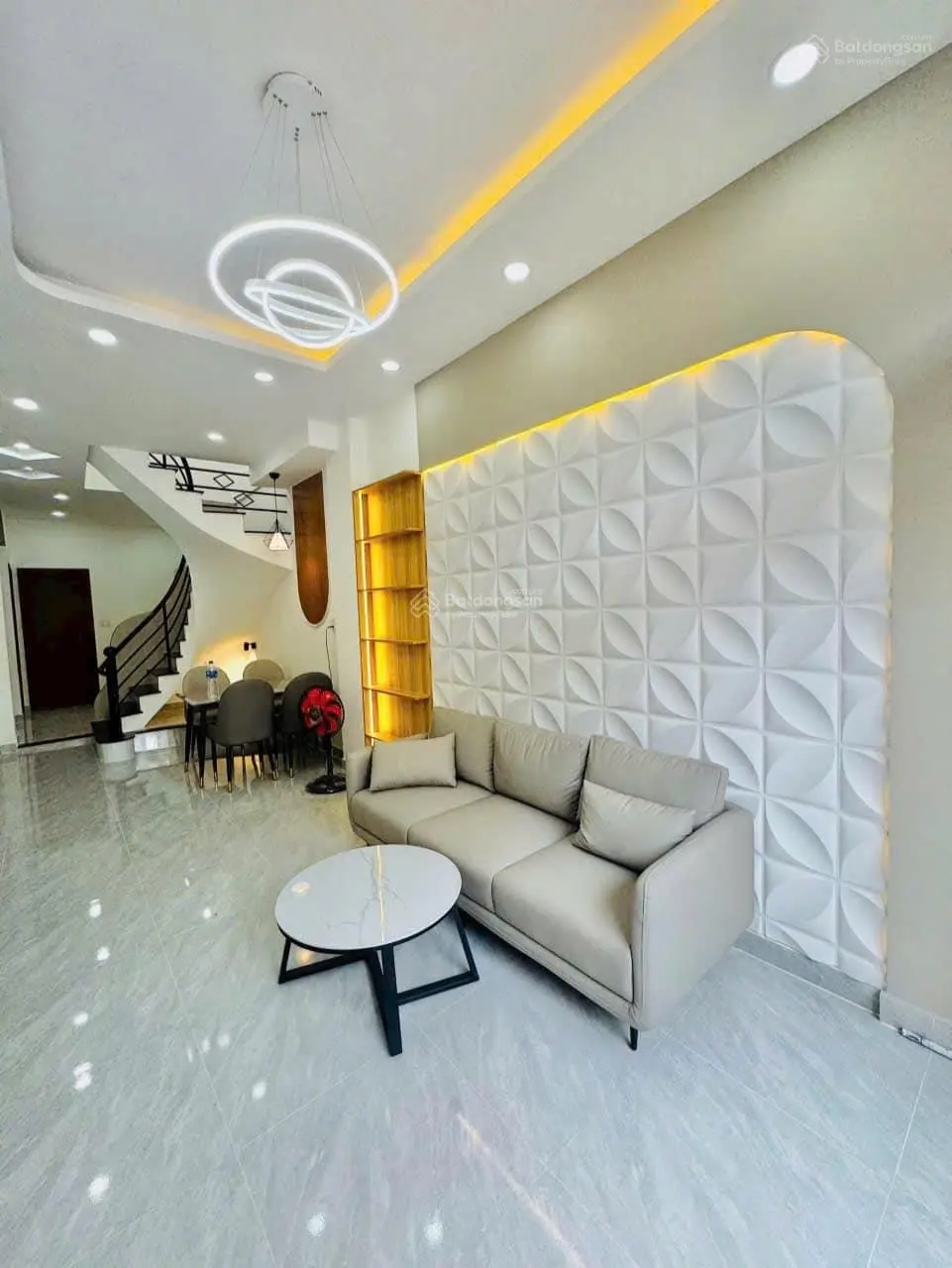 Bán nhà chính chủ tại Phổ Quang - Tân Bình - DT: 44m2, sổ riêng/hợp đồng thuê 13tr/th