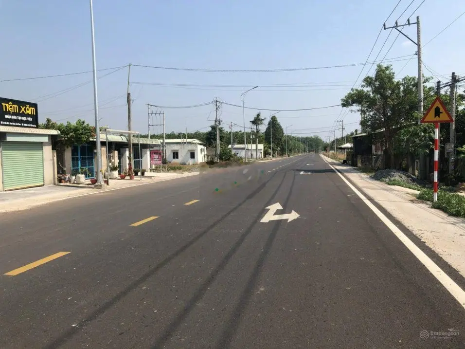 đất ngay TT hành chính, cạnh kcn becamex, khu phố trung lợi giá 399tr