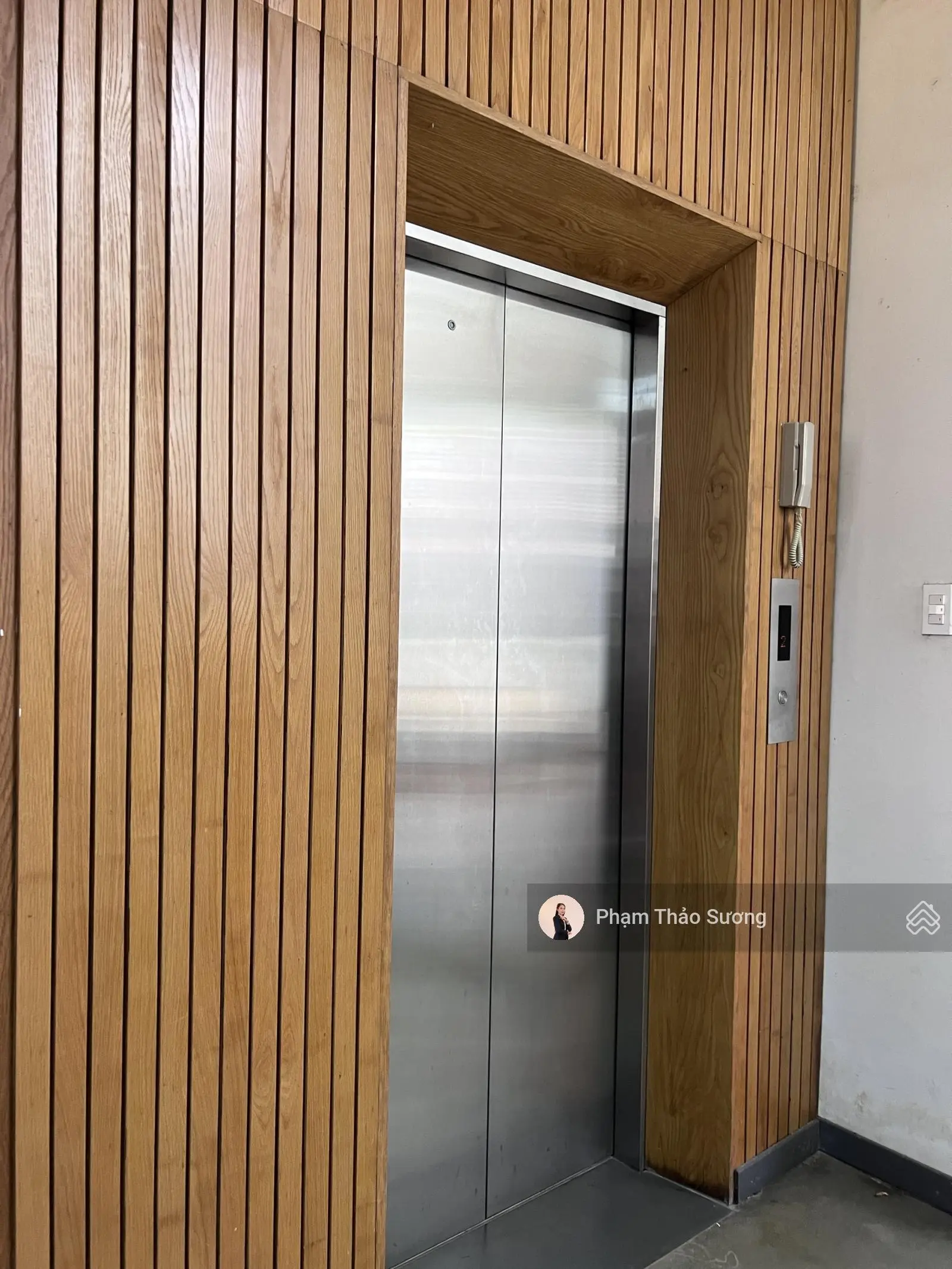 Giảm sốc ! Chủ thiện chí bán biệt thự sân vườn 200m2 3 lầu siêu đẹp KDC Mười Mẫu, Q2 chỉ 21,9 tỷ