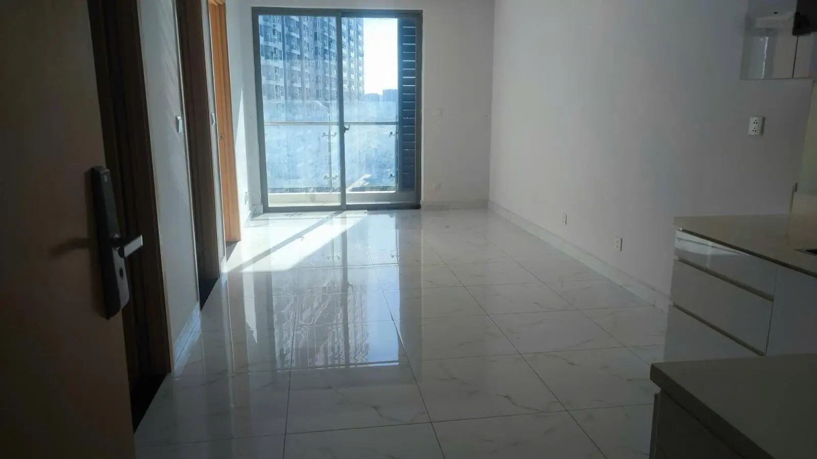 BÁN CĂN HỘ 51M2 2PN1WC NHÀ TRỐNG GIÁ 2 TỶ 550 TẠI AN GIA RIVERSIDE QUẬN 7