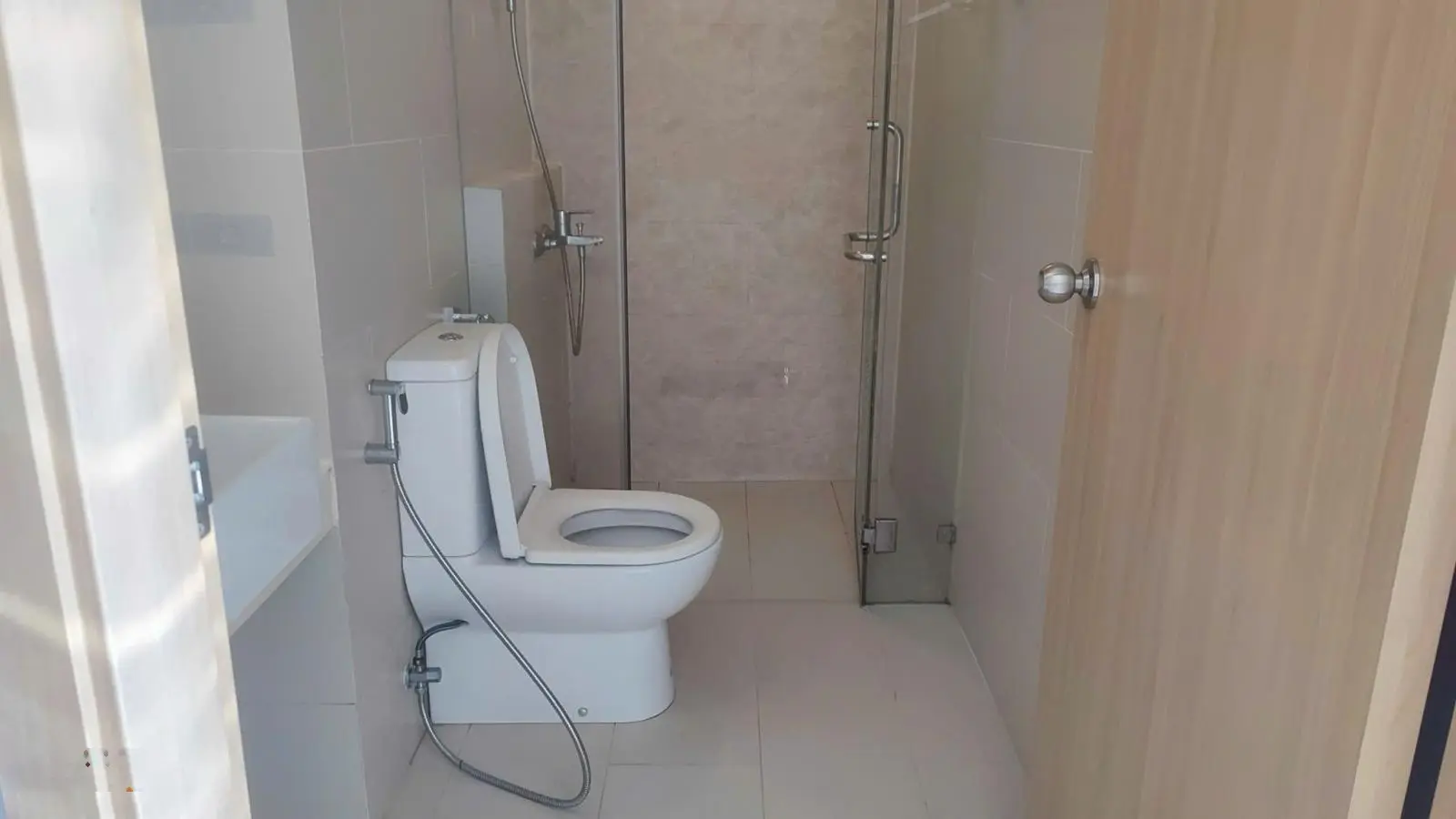 BÁN CĂN HỘ 51M2 2PN1WC NHÀ TRỐNG GIÁ 2 TỶ 550 TẠI AN GIA RIVERSIDE QUẬN 7