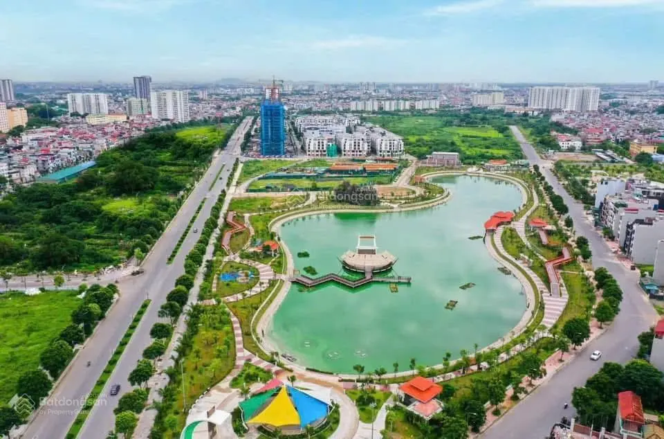 Cần tiền bán căn liền kề Khai Sơn Long Biên 90,2m2 nhận nhà ngay vừa ở vừa Kinh Doanh