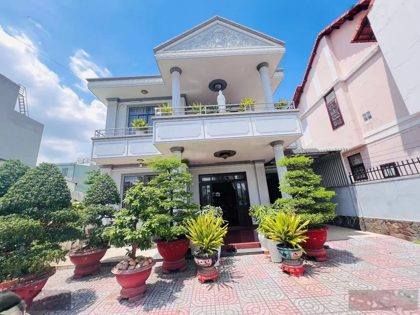 Hàng hiếm tại Trương Văn Thành, Hiệp Phú, Quận 9, HCM giá 37,38 tỷ, diện tích 415m2