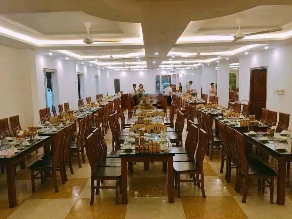 Bán khách sạn đang hoạt động tại sầm sơn