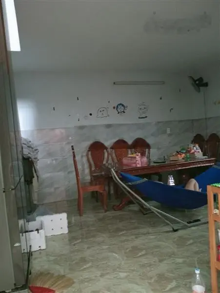 Nhà mặt tiền kd, 206m2, chỉ 53tr/m2. ngay phạm văn đồng, đối diện gigamall. sổ riêng, k quy hoạch