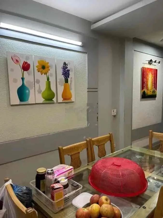 20M RA Ô TÔ ĐỖ - NHÀ ĐẸP FULL ĐỒ NỘI THẤT 40M 5 TẦNG - QUẬN CẦU GIẤY