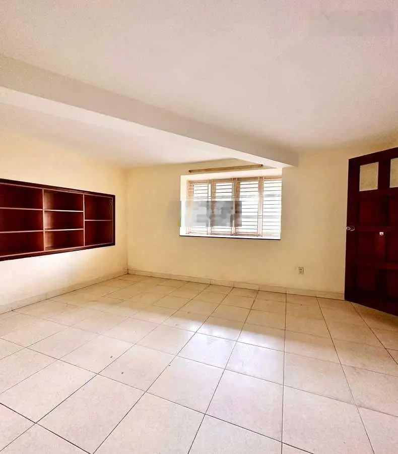 Bán nhà MT KD hạ chào 4 tỷ Trường Sa, P2, Phú Nhuận, 70m2, 5 tầng, ngang 13m