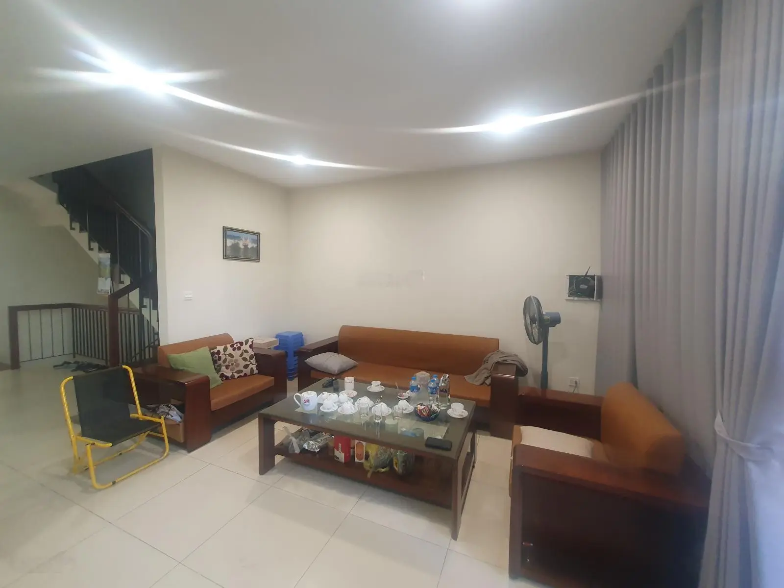 Bán nhà 40m2 x 6 tầng thang máy mặt ngõ phố Ngọc Khánh , Ba Đình , vỉa hè đường rộng , kinh doanh.
