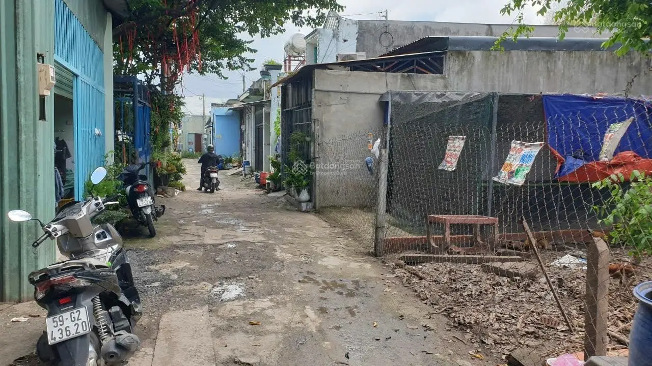 Đất thổ cư: 4 x 20m 1/ Xuân Thới Thượng 20 gần chợ xuân thới thượng