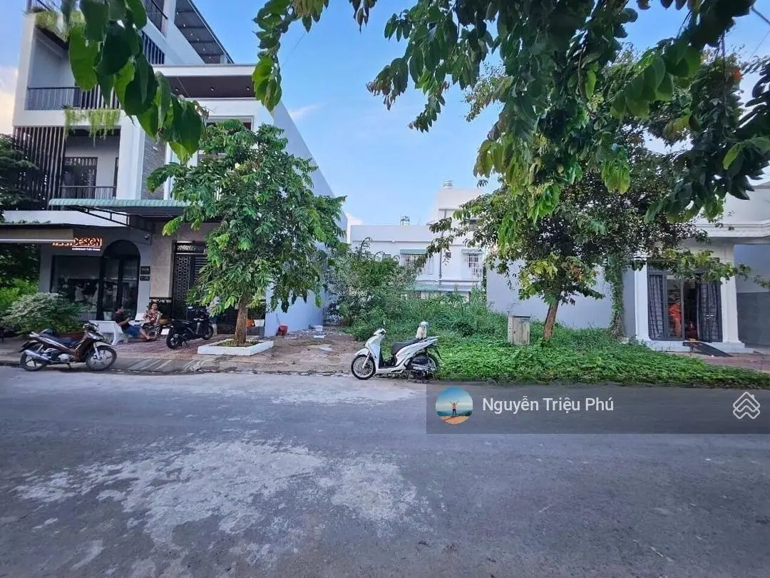 Kinh doanh cần vốn bán gấp lô đất hẻm 217 nguyễn thị minh khai cách đường lớn 50m dt120m2/shr/700tr