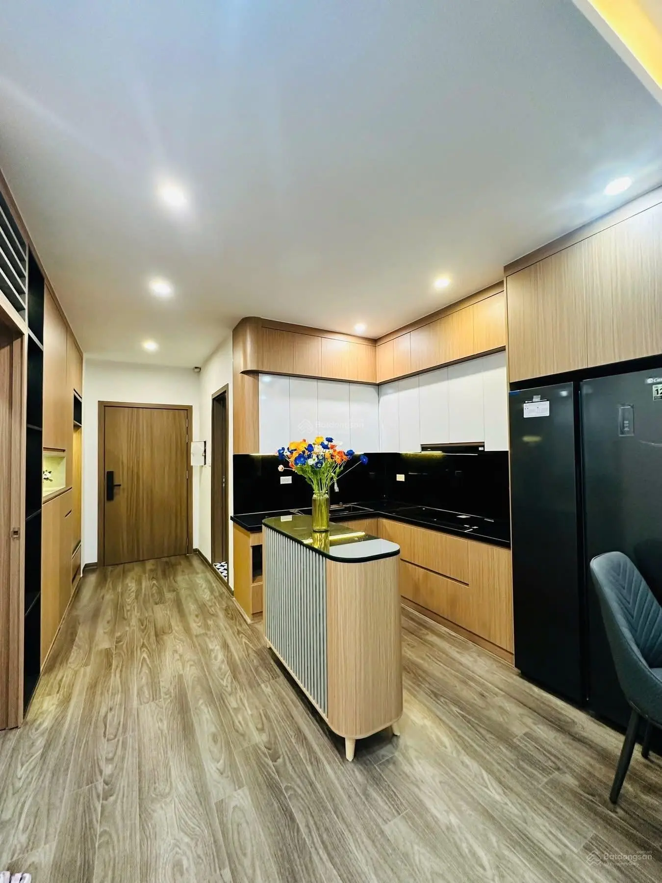 Bán Căn Hộ 73m2 Sổ Đỏ chính chủ toà Đơn nguyên 2 CT4B Bắc Linh Đàm-Hoàng Mai-Hà Nội. Lh0983392687