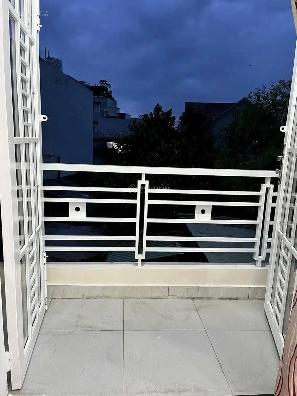 Bán nhà chính chủ Quận 2 giá tốt nhất khu vực Đ. Trần Não DT (60m2) vị trí hẻm 4m