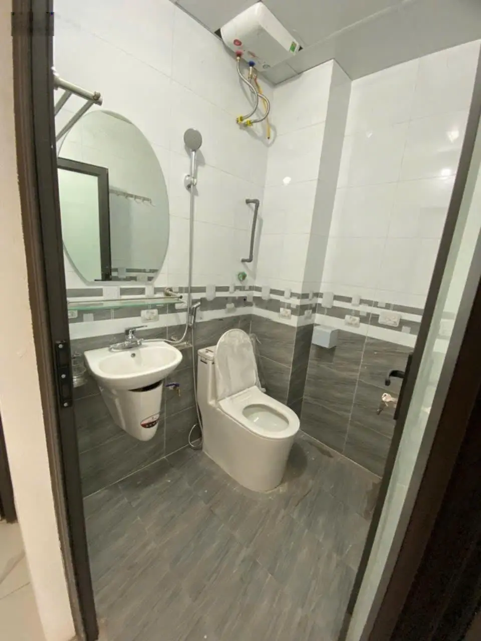 Bán nhà Đại Mỗ-Nam Từ Liêm-Kinh doanh cho thuê-45m-5 tầng-8 phòng-7.x tỷ0988 455 ***