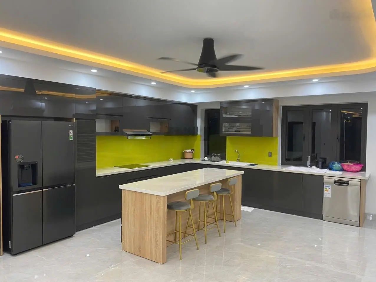 Bán nhà kinh doanh đường 8m tại thị trấn Sóc Sơn vài bước ra tới QL3 tiện ích ngập tràn