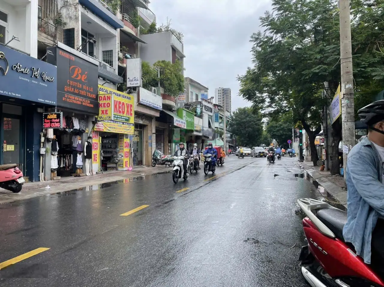 4,5 x 20m, bán nhà 4 tầng MT Bành Văn Trân - p.7 (giá 16,5 tỷ)