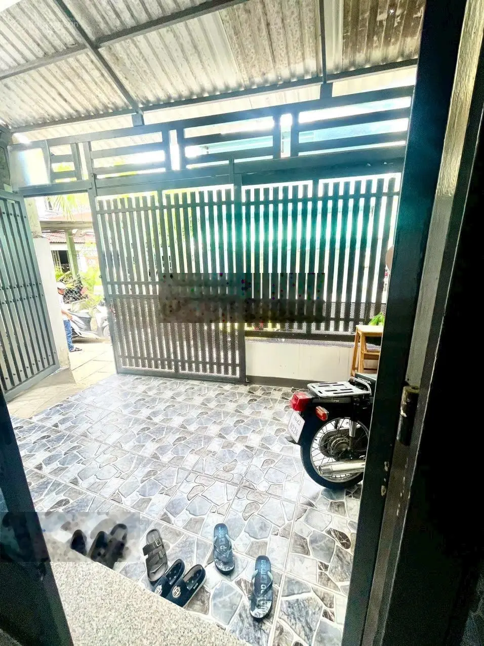 Bán nhà phố sổ hồng riêng biệt hẻm 2221 Huỳnh Tấn Phát - TTNB - 5,5x14m, lửng, 3PN - giá: 2.98 tỷ