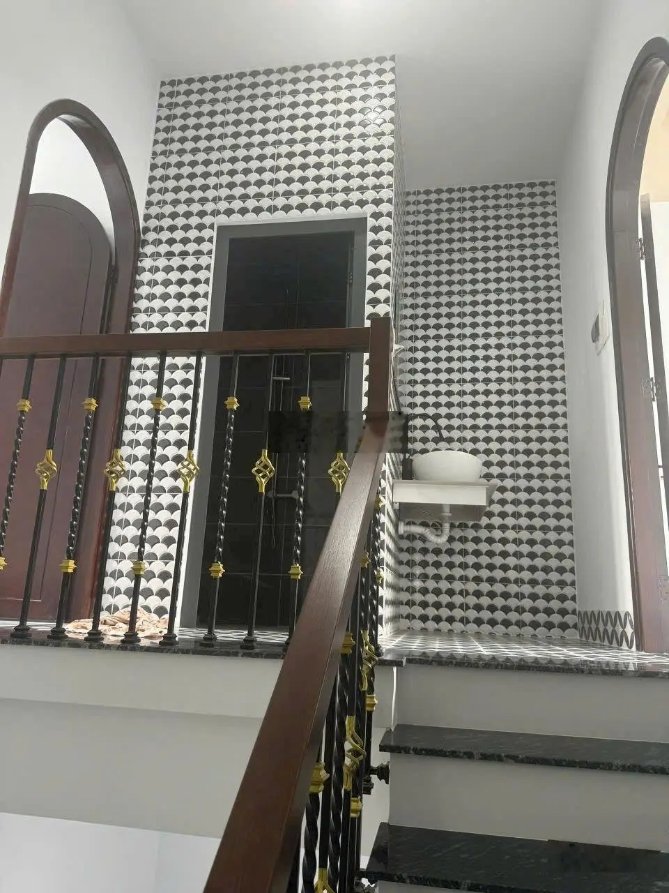 Bán nhà trệt 2 lầu đường 8 Lò Lu , Trường Thạnh , Quận 9 _ Liền kề Khu Đông Tăng Long