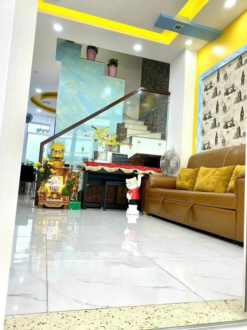 Nhà 3 tầng - hẻm nhựa xe 6 mét - lý phục man - p. bình thuận - q7