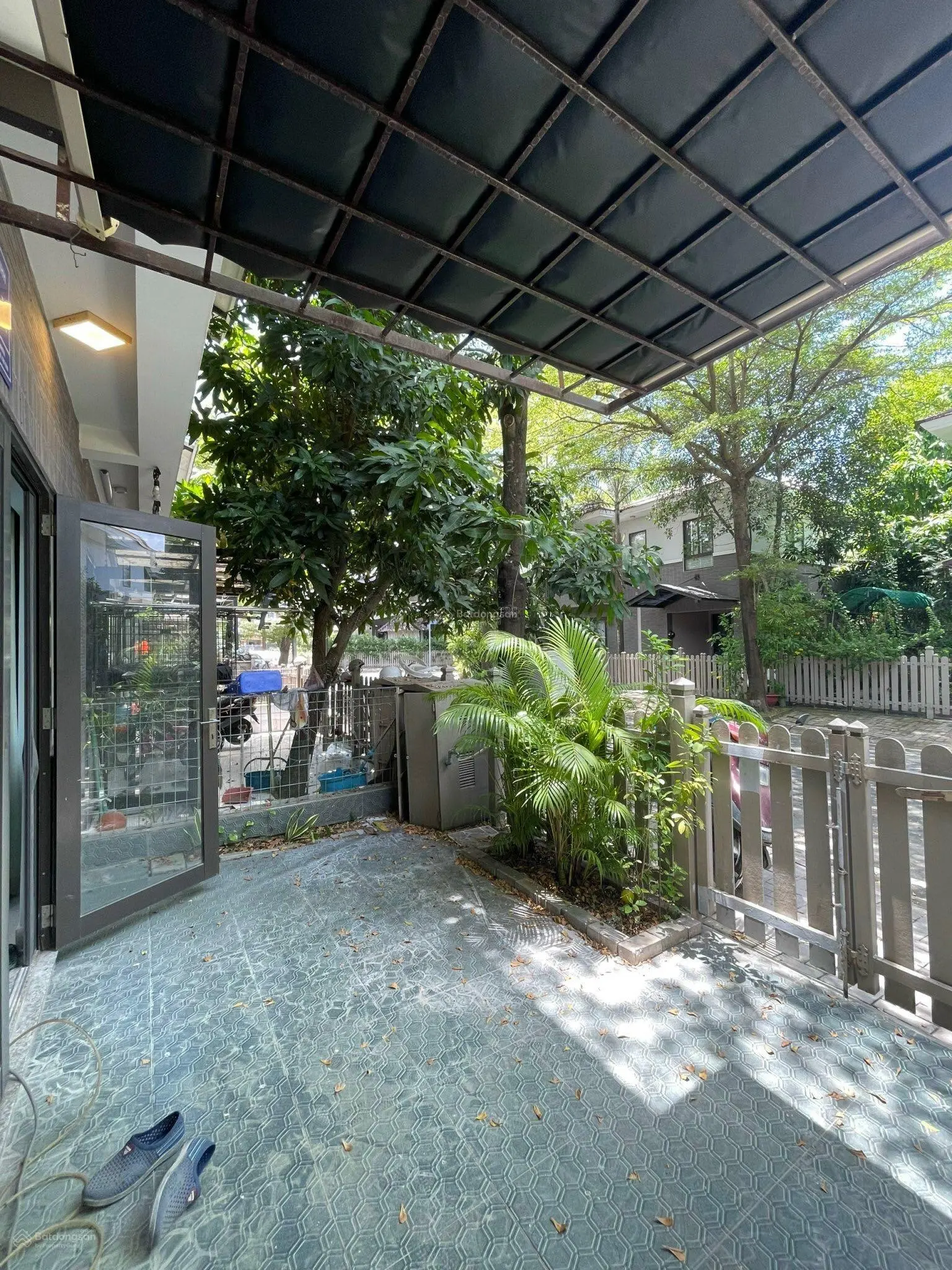 Bán nhanh nhà phố kiểu Nhật khu Camellia 1 trệt, 1 lầu, giá 6,2 tỷ (bao 5% ra sổ)