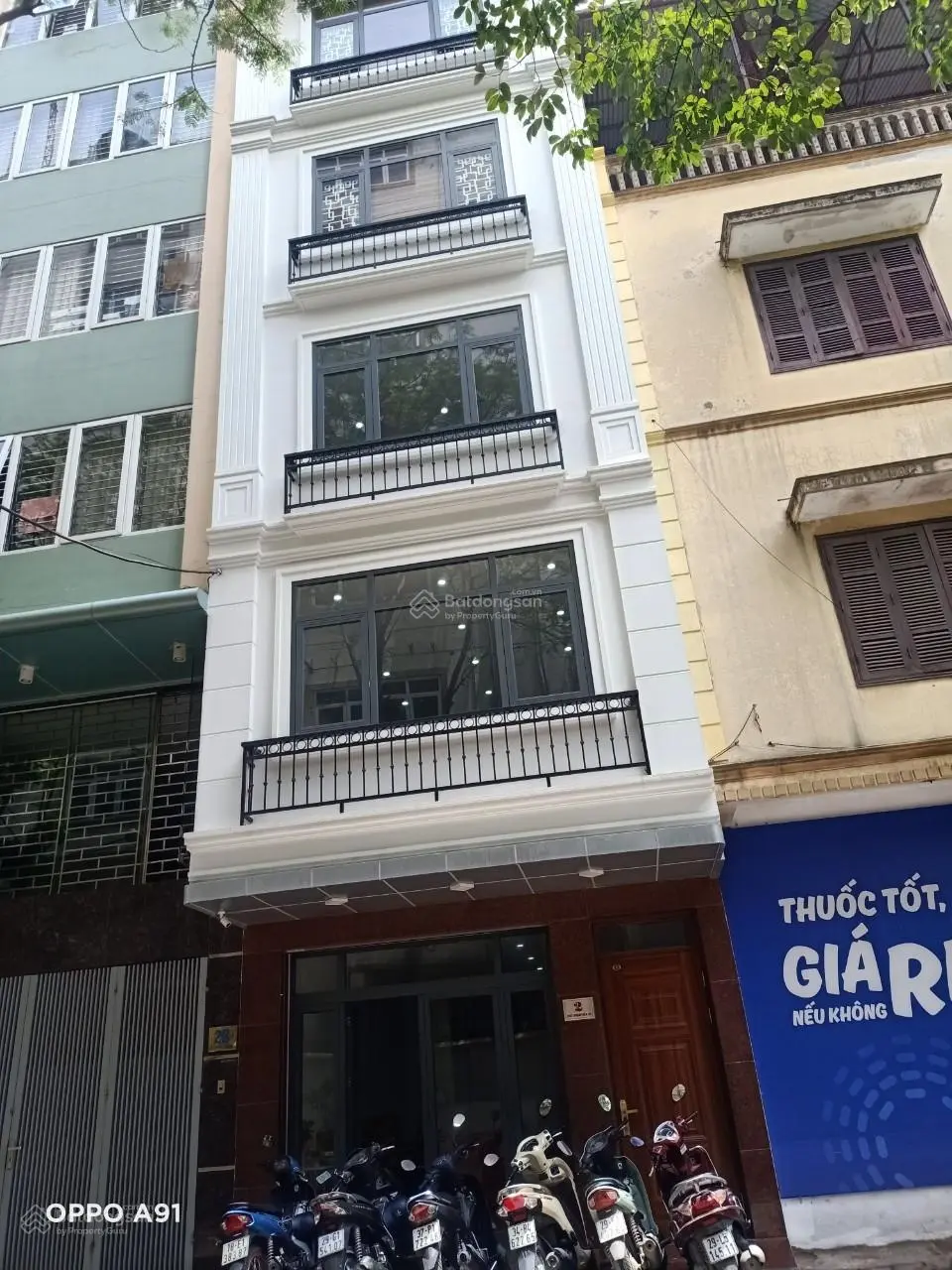 Bán nhà Chùa Hà, Trần Đăng Ninh Cầu Giấy 62 m2, 7 chỗ, 7 tầng, nhỉnh 12 tỷ , 70 triệu cho thuê