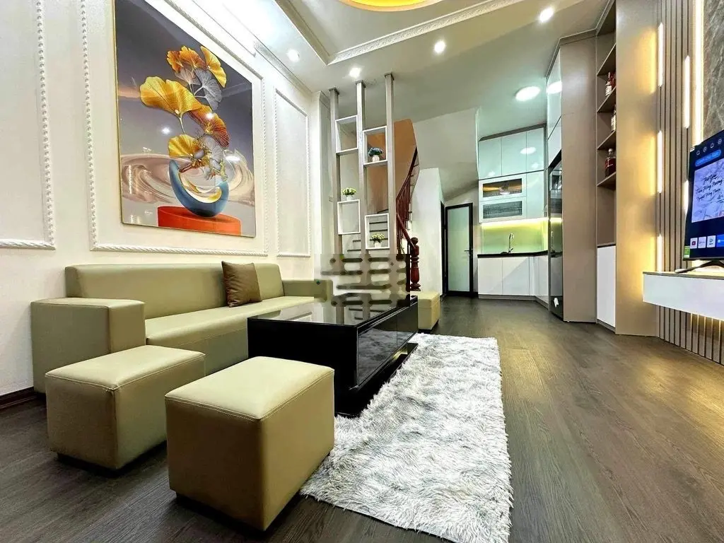 Bán nhà tại Tân Mai, Hoàng Mai. Diện tích 35m2