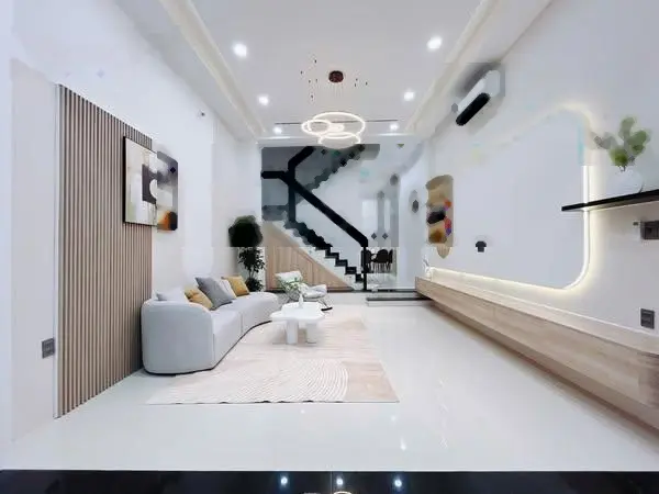 Nhà đẹp-hẻm xe hơi- 4 tầng -phú thuận-quận 7- nhỉnh 8 tỷ