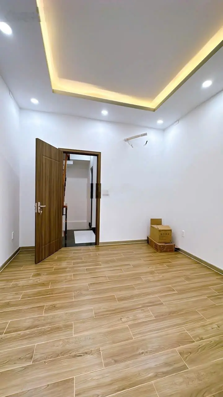 Bán gấp nhà đẹp mới xây khu vip mặt tiền đường số xe hơi đỗ cửa 3 tấm DT 4*8m giá 7tỉ999 TL đậm sâu