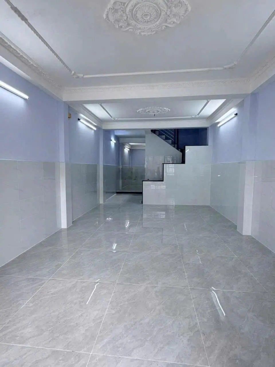 Căn cuối cùng hẻm ô tô hẻm 520 QL13 Đối Diện Vạn Phúc Giá 5,5 Tỷ