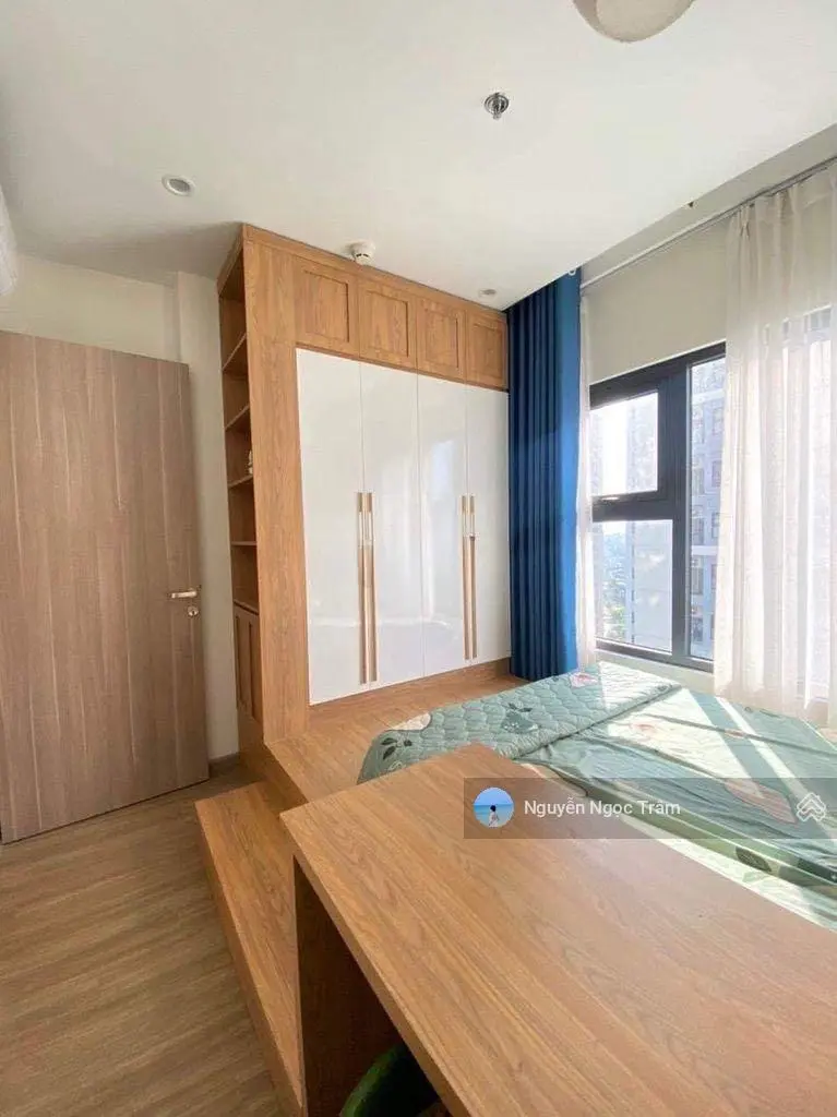 Chính chủ cần bán căn hộ Sky Center, Tân Bình, DT 74m2; 2PN-2WC