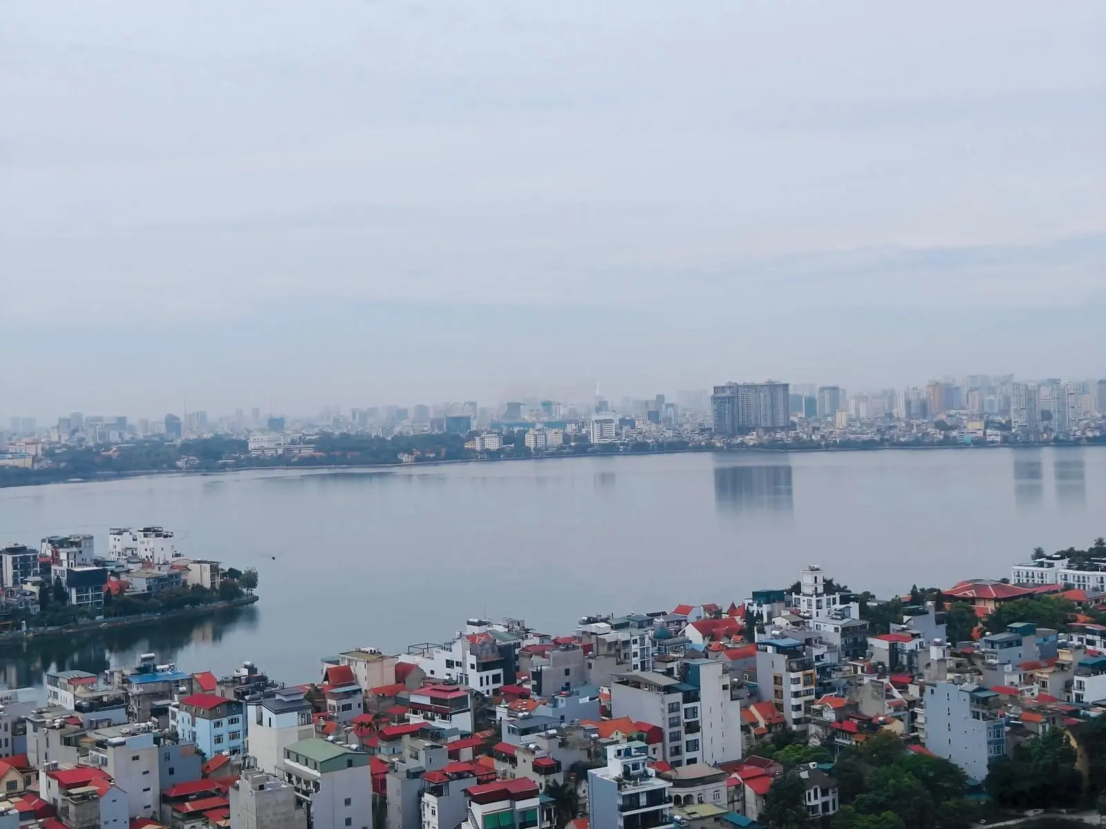 Bán căn biệt thự hàng vip đẹp nhất Hồ Tây 307m2, mặt Hồ, vị trí số 1 Tây Hồ