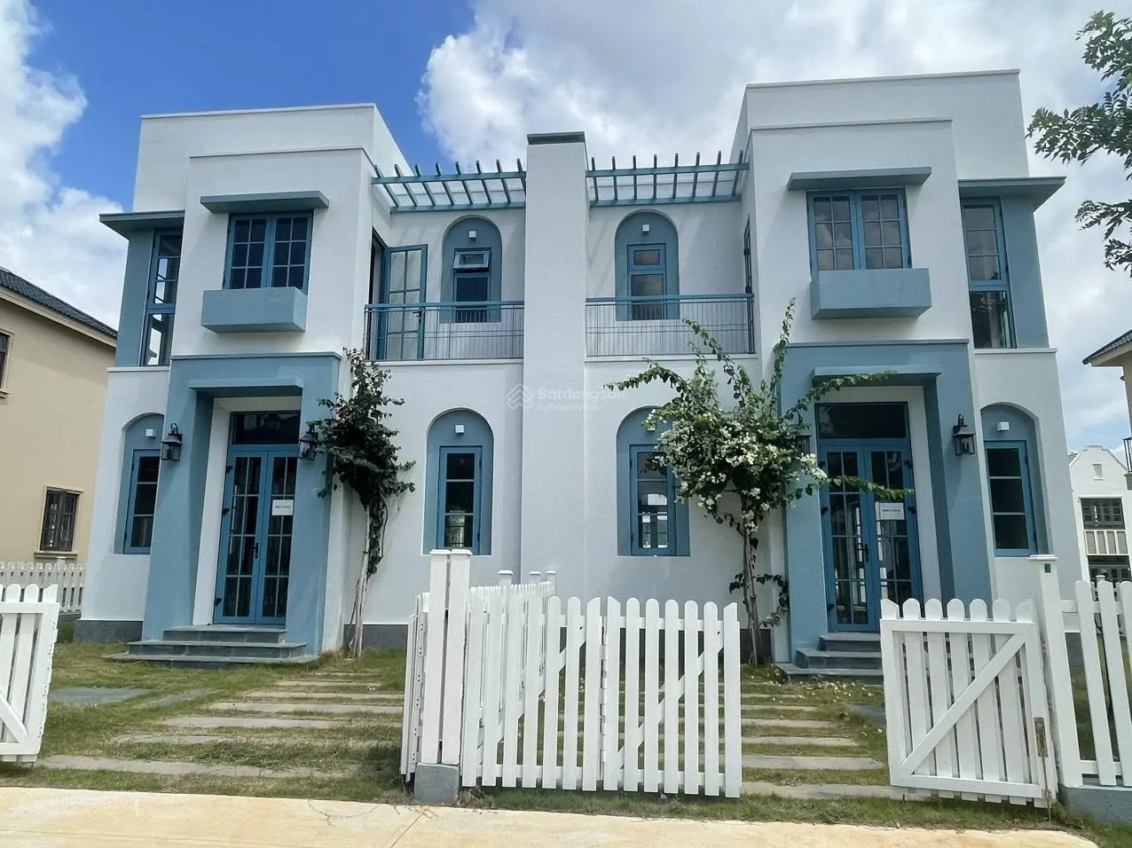Biệt thự Novaworld Phan Thiết hướng Đông Nam gần hồ bơi Giá: 4.4 tỷ Bao thuế phí LH: 0966765282