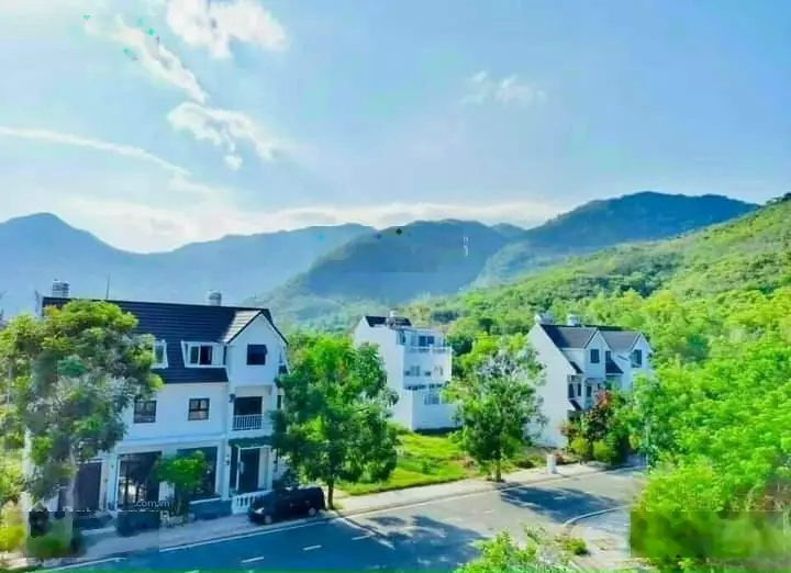 Em Lài chuyên bán đất nền Goldenbay 1 vị trí đẹp, đường 26m giá tốt nhất hiện nay LH: 0908 207 ***