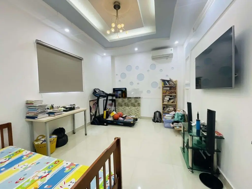 NHÀ 3 TẦNG, GẦN MT NGUYỄN VĂN TRỔI 45M2, SỔ VUÔNG, HẺM THÔNG, P LÝ OK