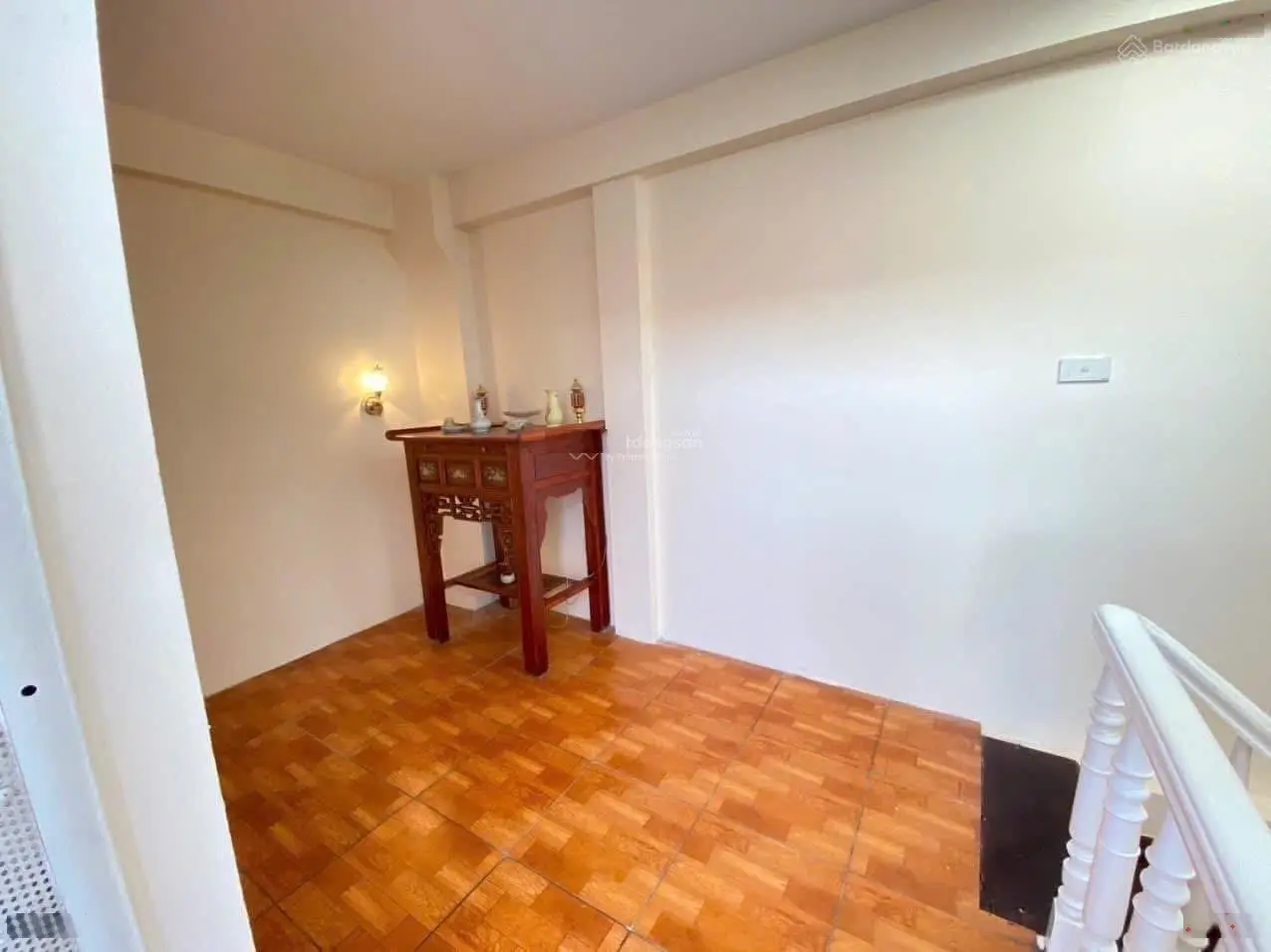 Bán nhà Cầu Giấy - 5 tầng - MT: 5.2m. Giá 6,7 tỷ