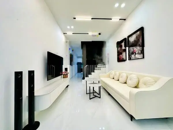 Bán Nhà Đống Đa Tây Sơn ngõ rộng thông thoáng Nhà Mới đẹp có Thang Máy oto đỗ cửa DT 52m Giá17,5 tỷ