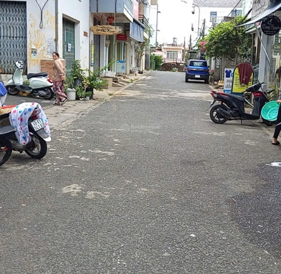 Bán nhà riêng 32 tỷ, 240m2, 5PN + 4WC, tại Phan Bội Châu, P2, Bảo Lộc, Lâm Đồng