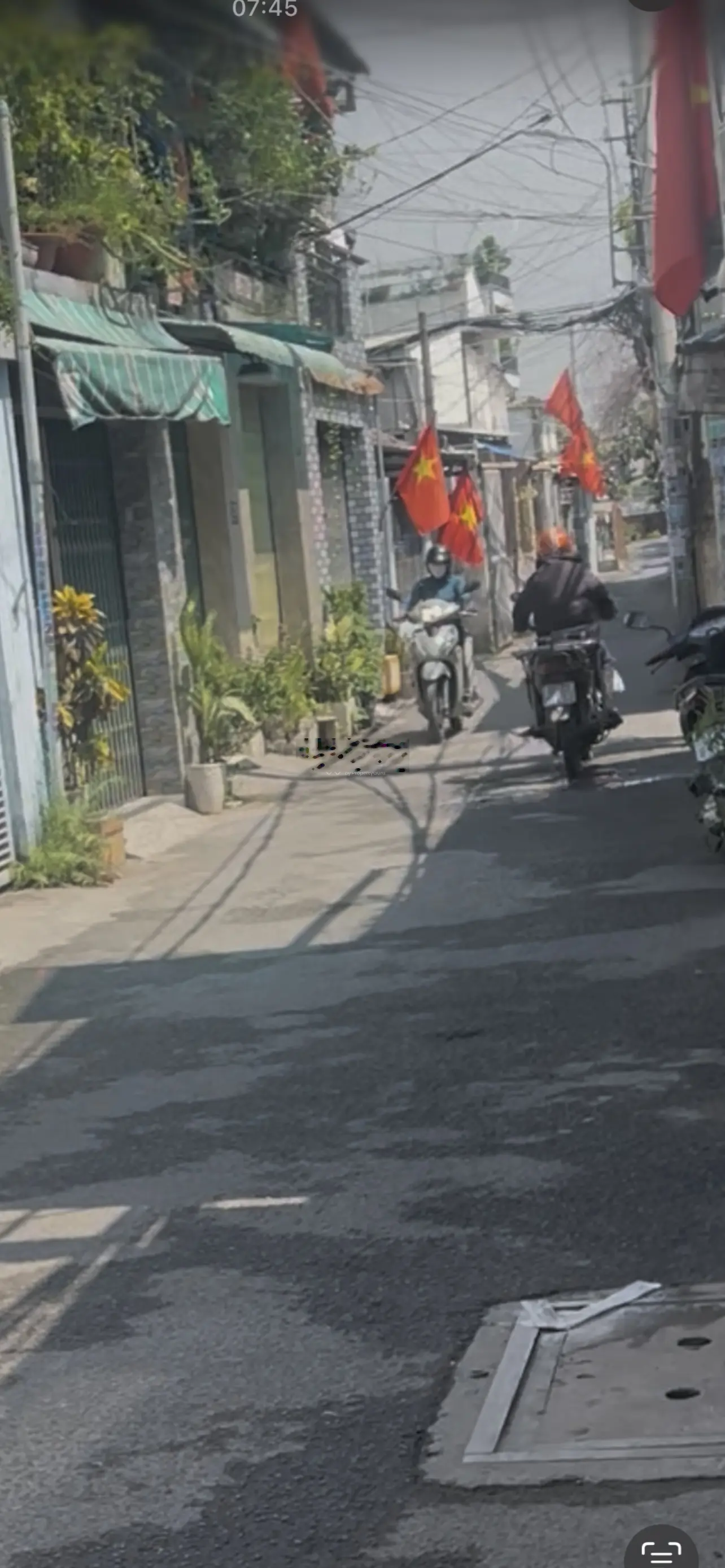 Bán gấp nhà 3 lầu hẻm thông xe hơi. Giá 7.2 tỷ PHBP TP Thủ Đức