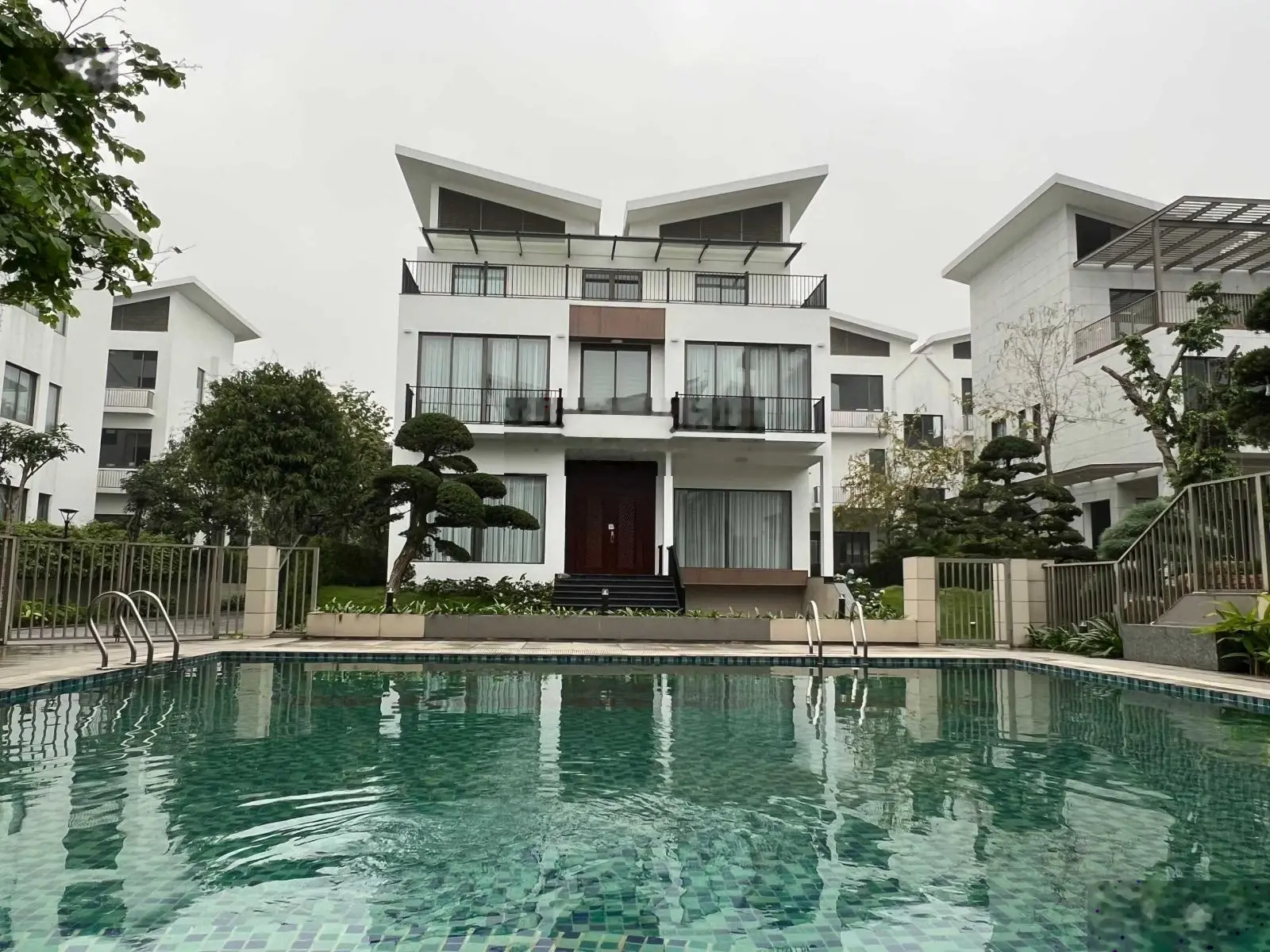 Chính chủ cần chuyển nhượng biệt thự Khai Sơn Hill giá rẻ nhất thị trường 0969 308 ***