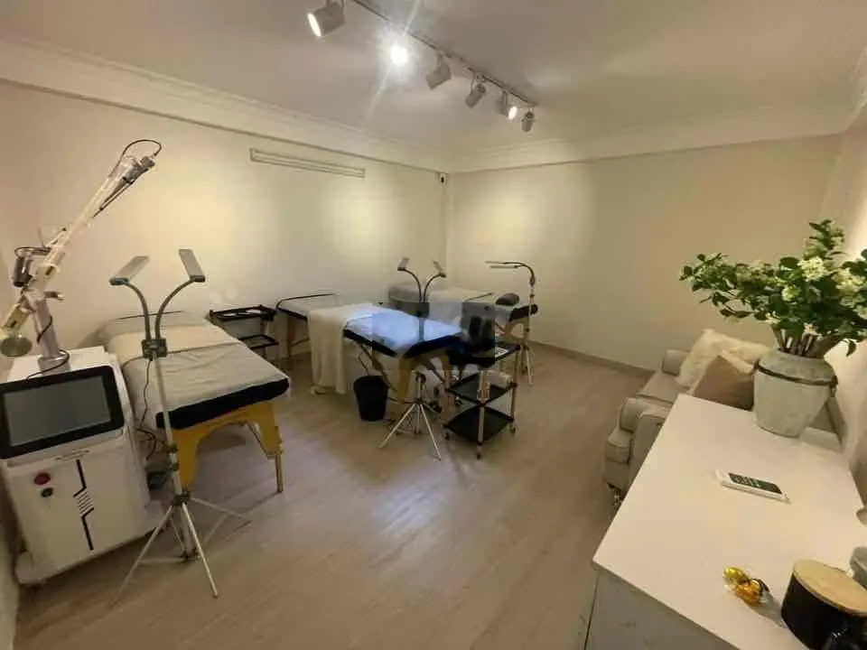 Bán gấp nhà chỉ 4 tỷ gần bệnh viện Nhiệt Đới, Trần Hưng Đạo, Quận 5.