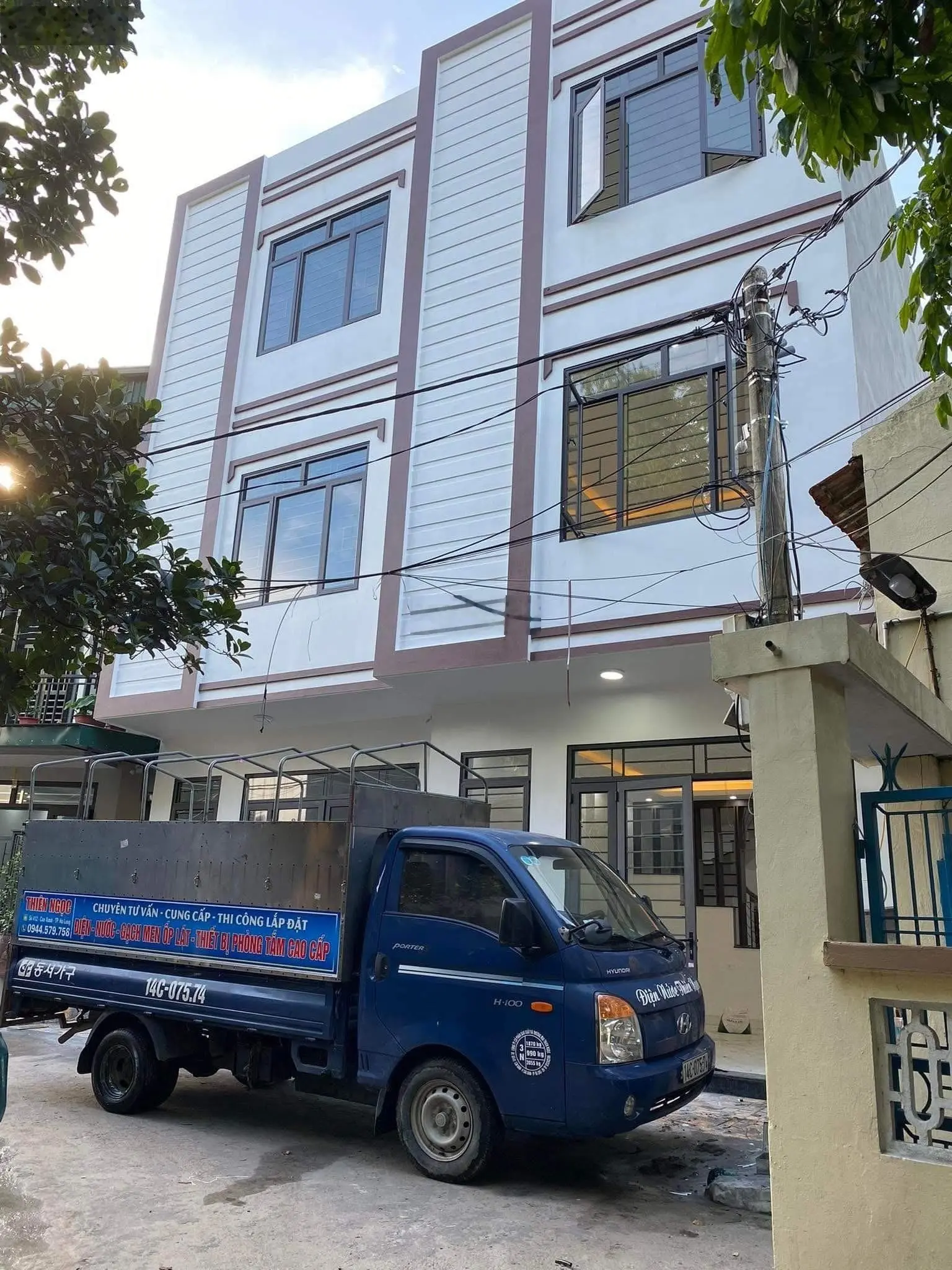 Bán nhà 3 tầng Cao Xanh giá chỉ 1tỷ9xxtr - 0962698922