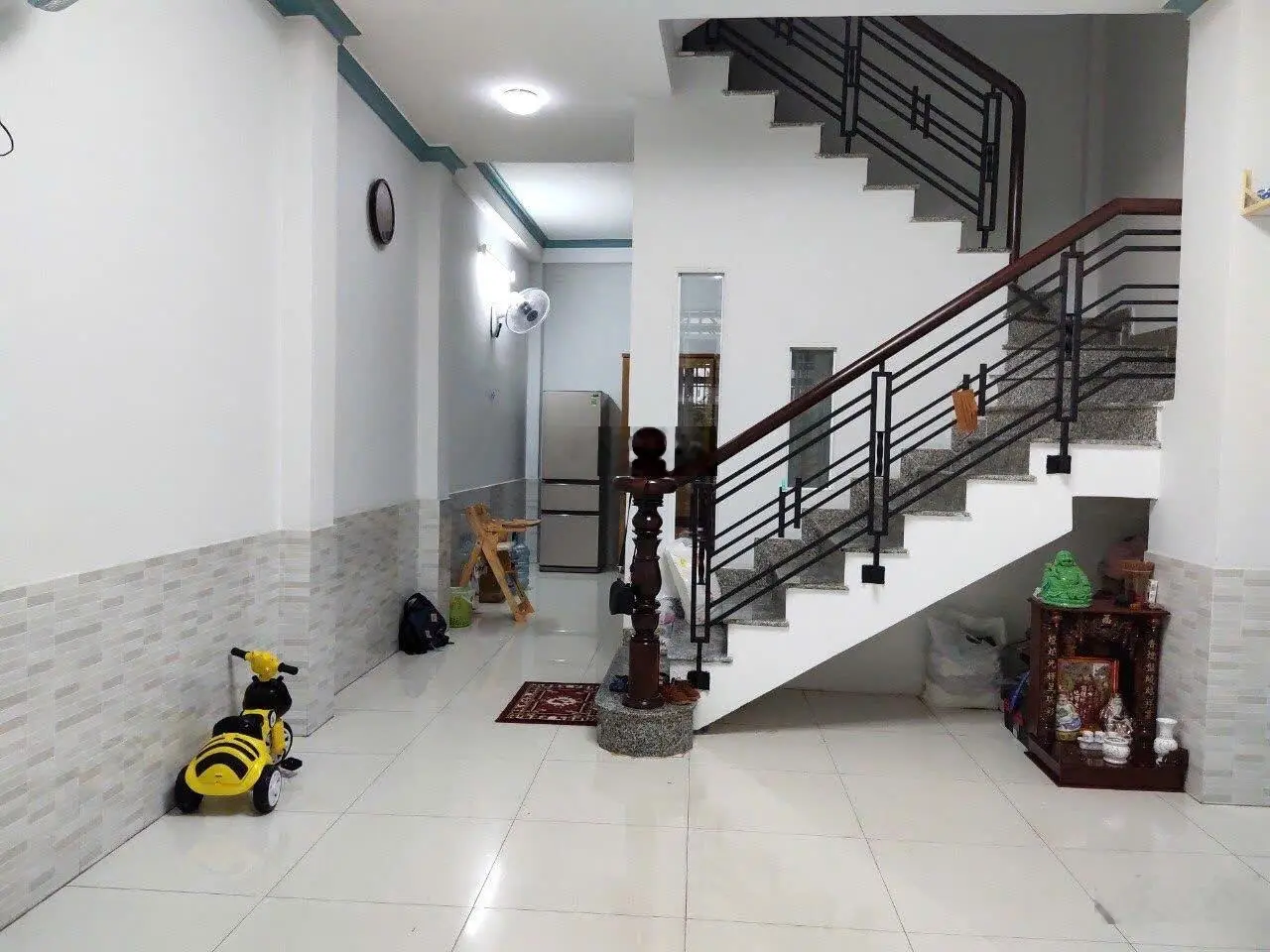 Bán nhà riêng 1 trệt 3 lầu tại Đường Số 42, Bình Trưng Tây - Giá 9.7 tỷ