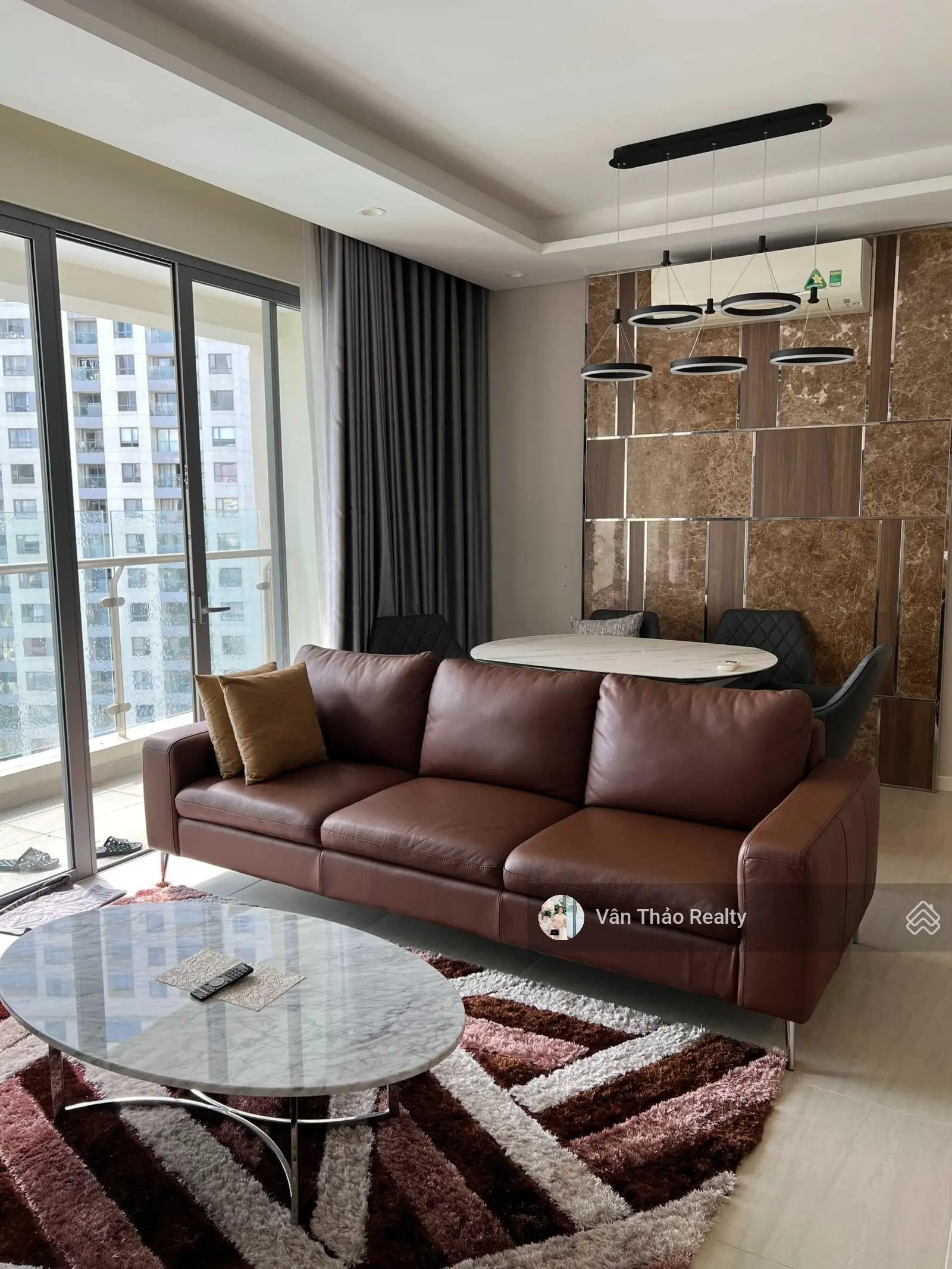 (Giá chỉ 7,35 tỷ - Thật 100%) căn hộ 2PN đầy đủ nội thất Đảo Kim Cương Quận 2 - Đảo duy nhất kề Q1