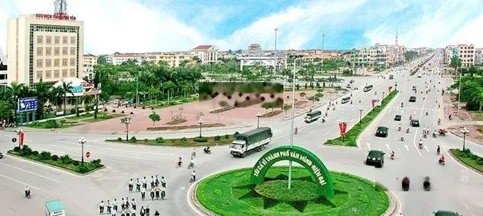 Chính Chủ Cần Tiền Bán Gấp Tòa Khách Sạn 9 Tầng Trung Tâm Thành Phố Hưng Yên. LH : 0962 483 ***