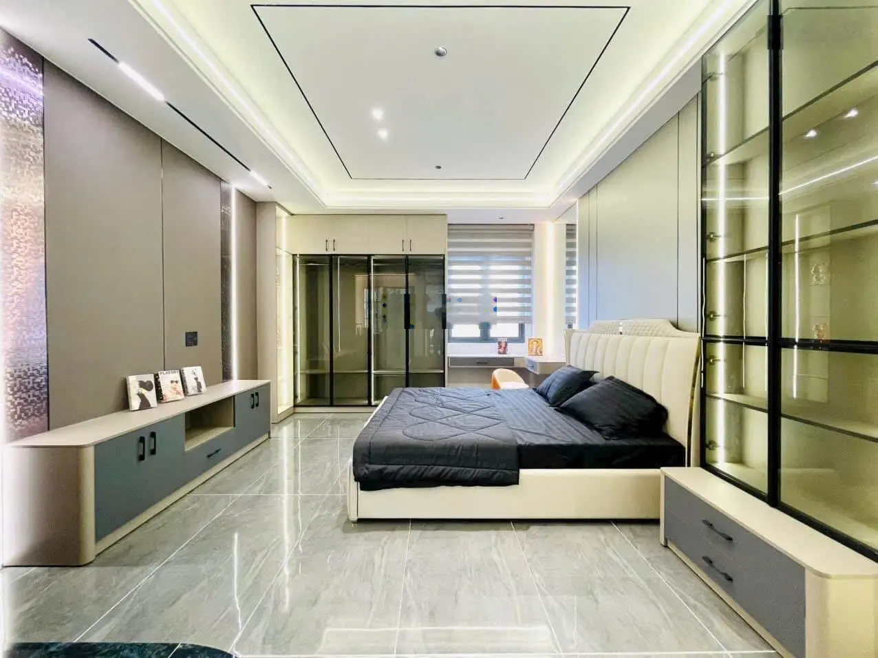 Bán nhà HXH 8m oto thông hẻm 319/47 Lê Văn Thọ P9 4 tầng 4PN 6WC có thang máy 4x18m full nội thất