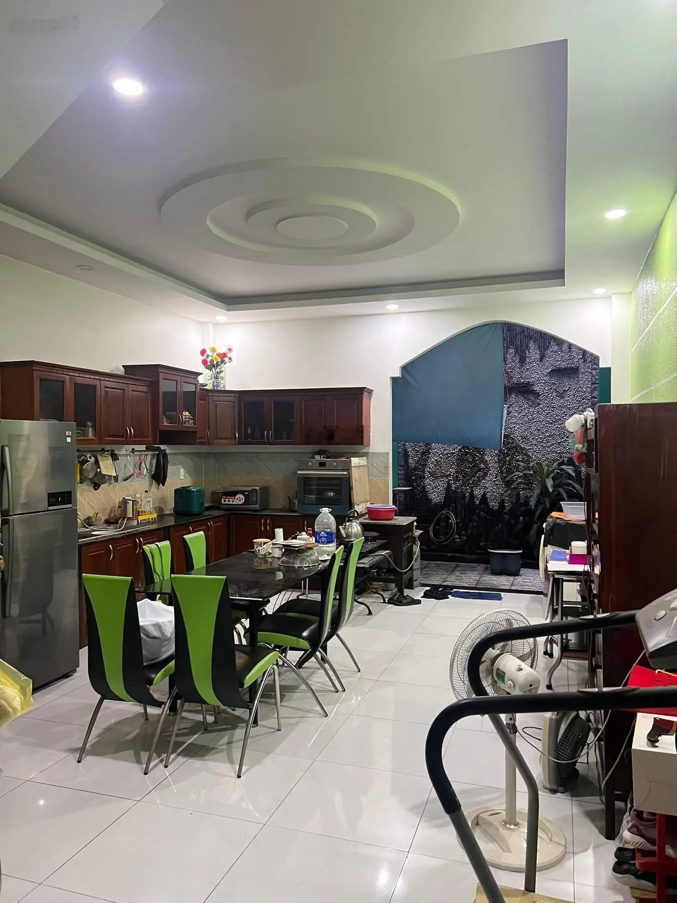 Nhà đẹp trung tâm hành chính Dĩ An, 105m hoàn công, Vị trí đắt địa tại TP Dĩ An. giá chỉ 8.2 tỷ